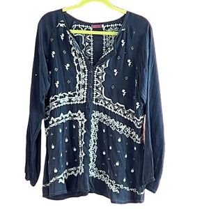 Johnny Was Navy Top Med.